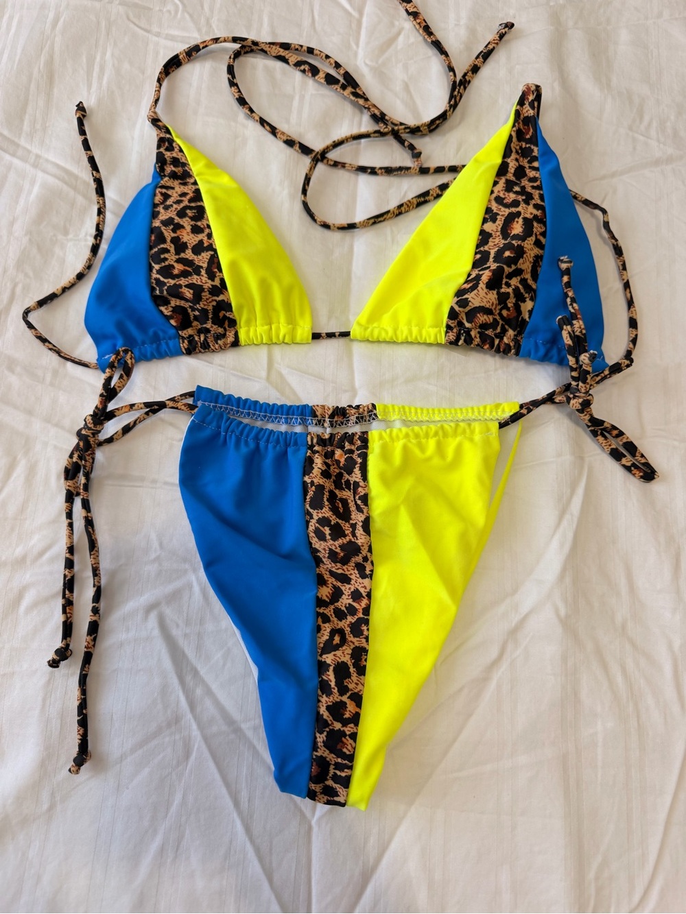 SHEIN 2 Piece Neon Leopard Print String Bikini Set Swimwear Size M